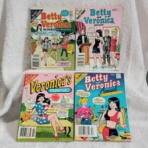 Group of 4 Assorted Betty & Veronica Double Digest Magazines by Archie Comics!!